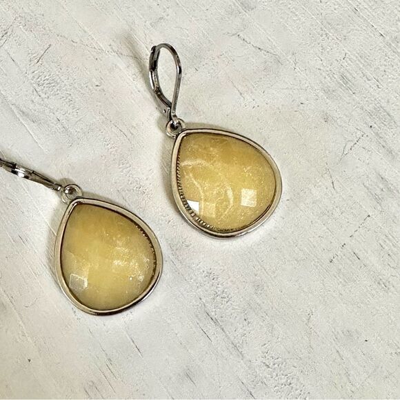 Yellow silver tone drop earrings - Picture 2 of 5
